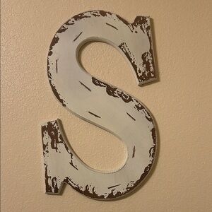 Vintage Style Brown and Cream Wall Letter 'S' Decor